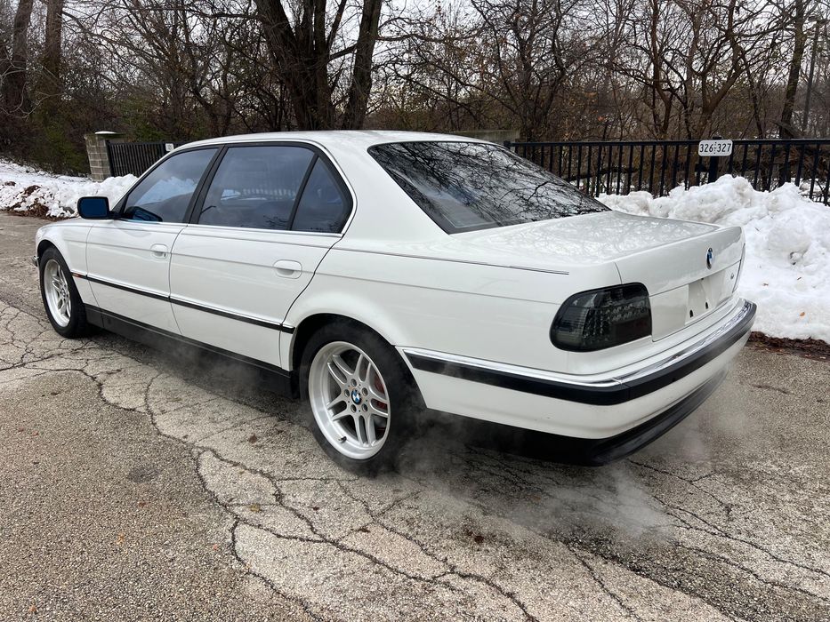 Kultowe Bmw 740iL e 38