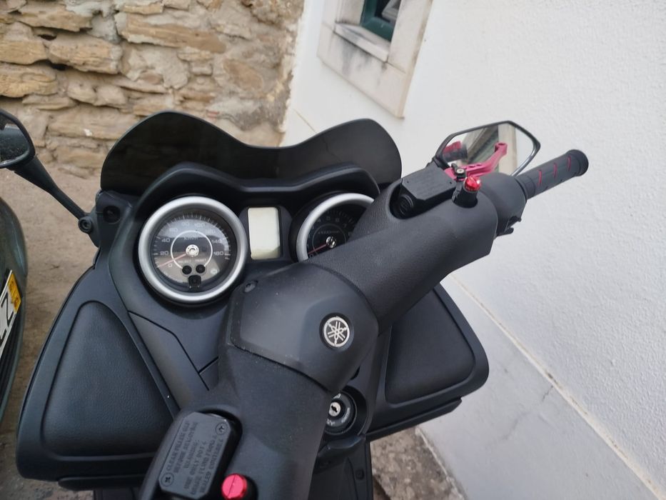 Vendo ou troco Yamaha x max 250cc por 125cc