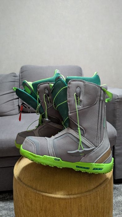 Burton Imprint Ambush Pro в розмірі 42 (270мм).