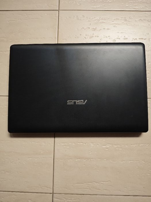 Asus R704V laptop 17" dla dojrzałych .