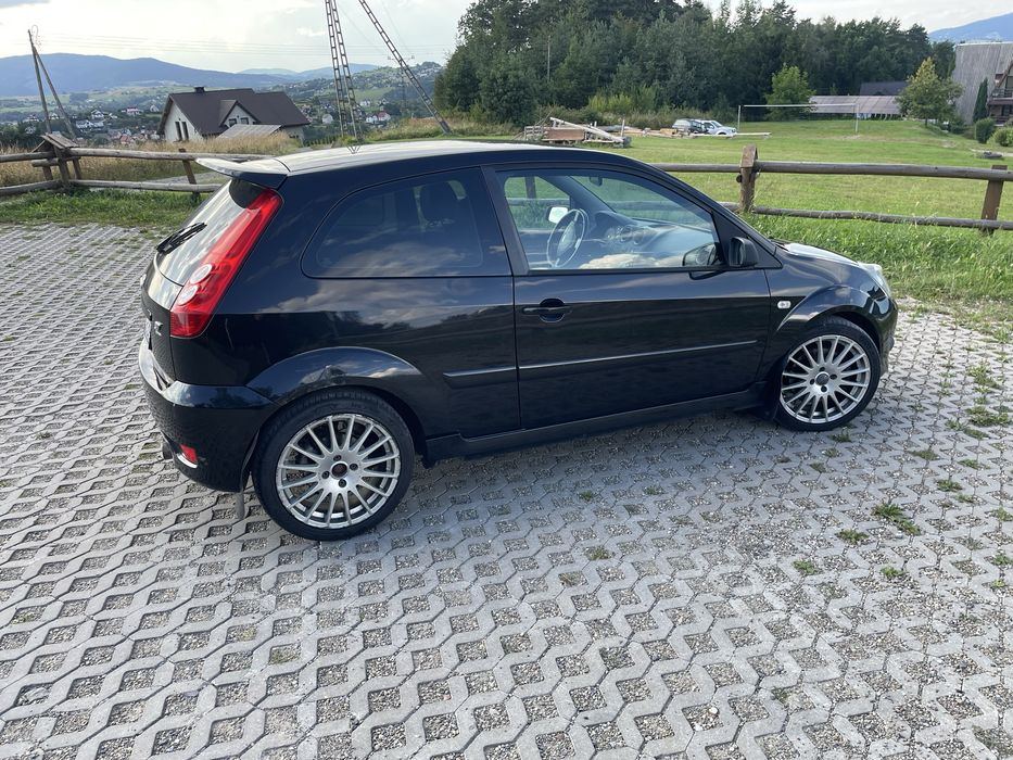 Ford fiesta st150