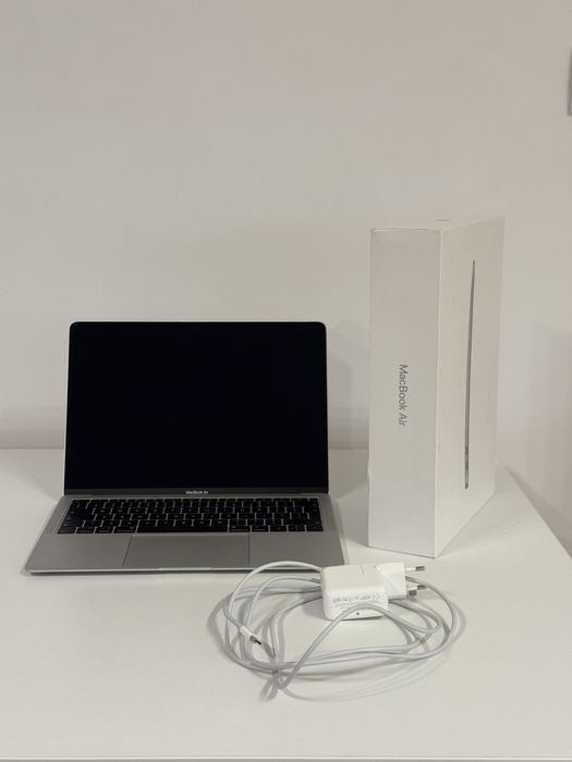 MacBook AIR 13 [128GB/8GB]
