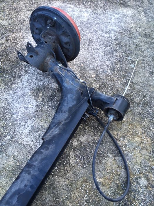 Eixo traseiro Seat Ibiza 6k2
