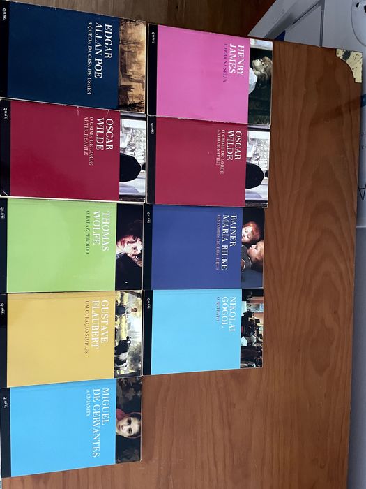 Conjunto de livros - romances, literatura e história