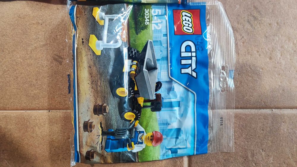 Lote 10 LEGO Polybags Descontinuados Novos e Selados