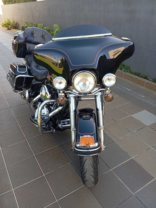 Harley Davidson Electra Glide Classic (FLHTC)