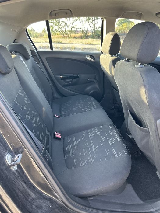 Opel Corsa D 2014 — photo 5