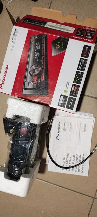 Radio Pioneer MVH-S120UB