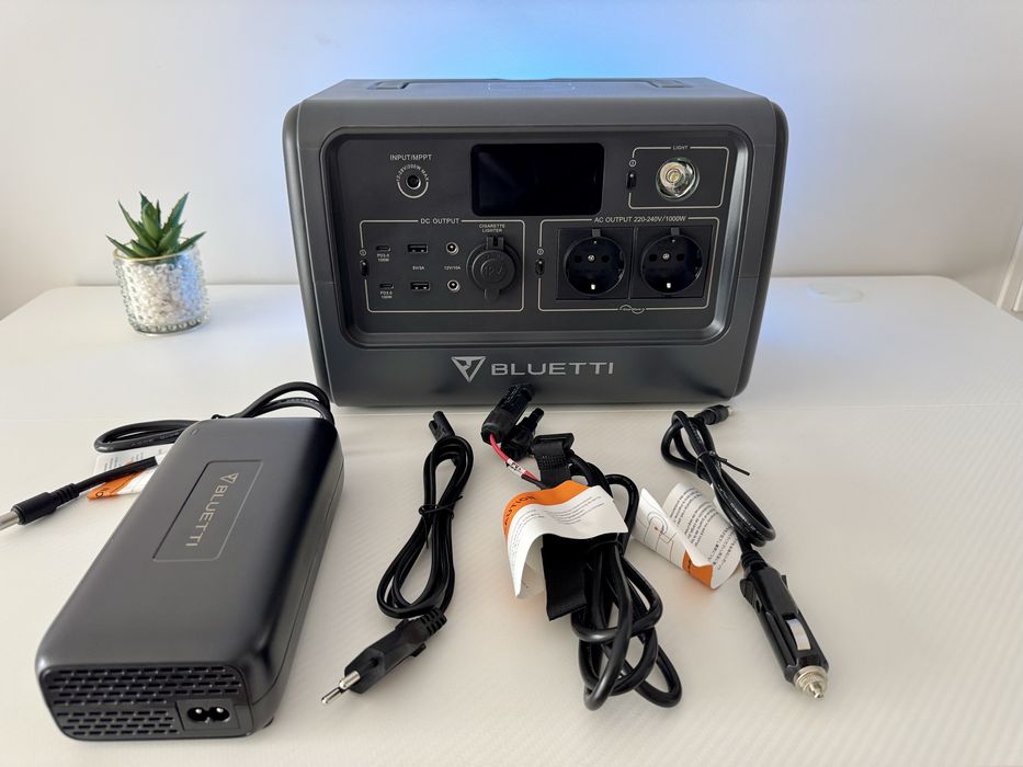 Bluetti EB70 Przenośna stacja zasilania (1000 W, 716 Wh)