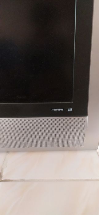 Телевізор Crundig leonaro 32