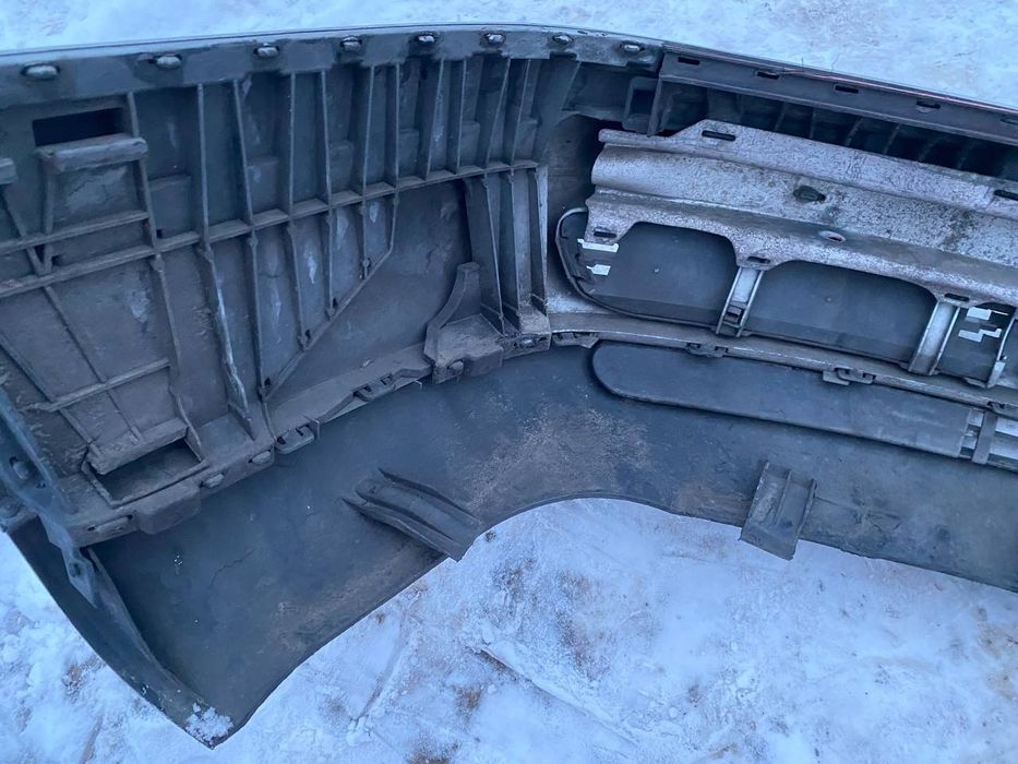 Бампер передній  ауді а6 с4 audi a6 c4 ауди