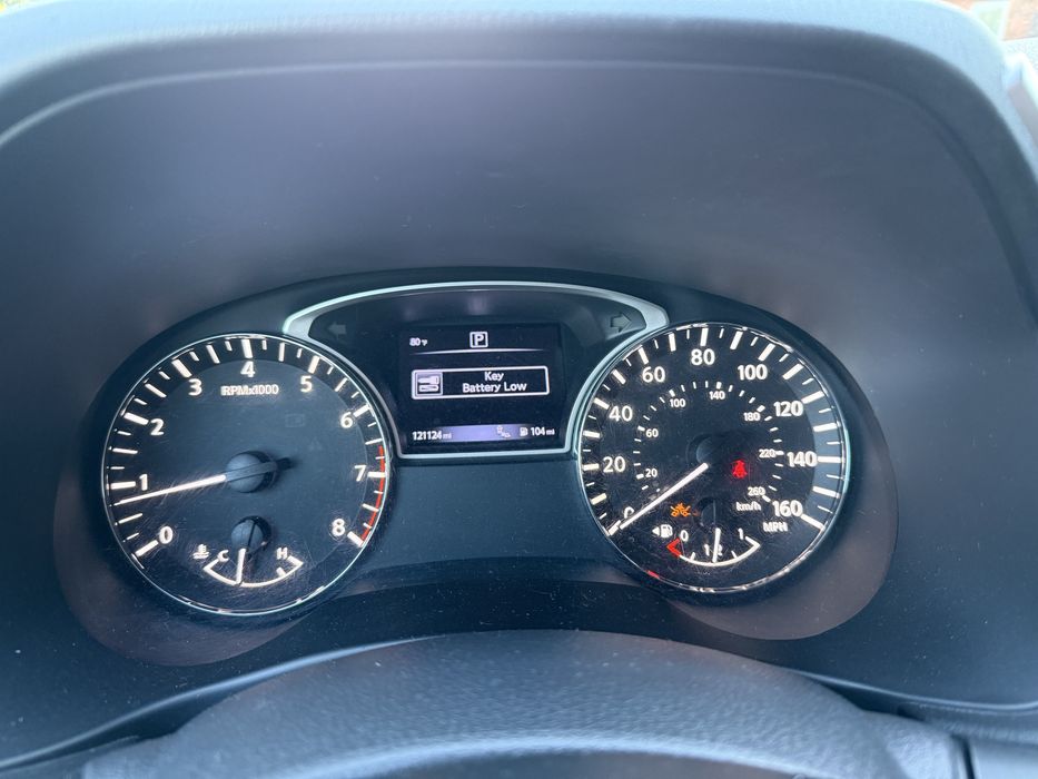Продам Nissan pathfinber 2019