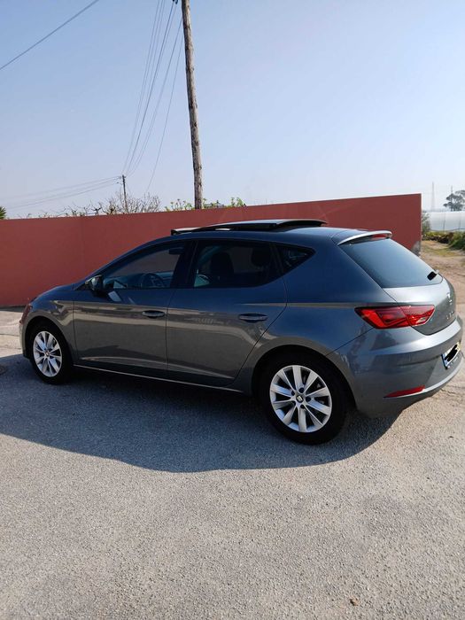 SEAT Leon — fotografia 3