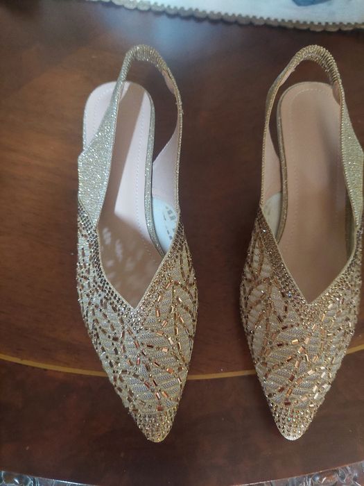 Sapatos dourados nr36