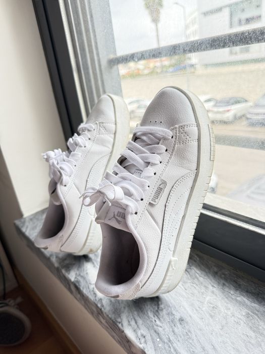 Tenis da puma, numero 37 em muito bom estado, poucas vezes usados.