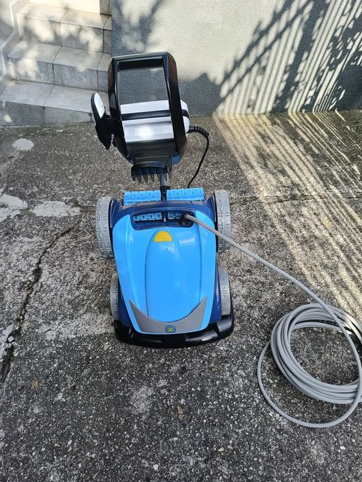 Okazja tylko dziś Zodiac Vortex 4 Plus OV3510 • Testowany • Sprawna Pompa/Napęd • Pilot • Zasilacz • Stan Bardzo Dobry