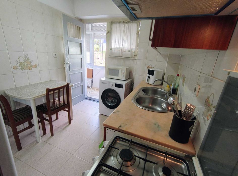 Quarto para arrendar em Benfica