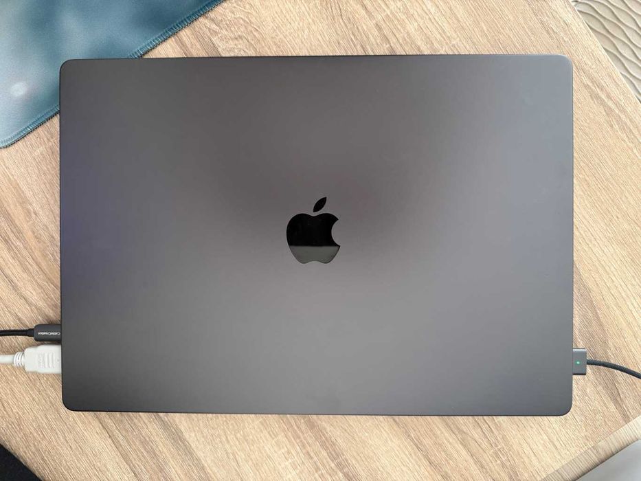 MacBook Pro 16 M3 MAX 36GB 1TB Bateria 100% Space Black