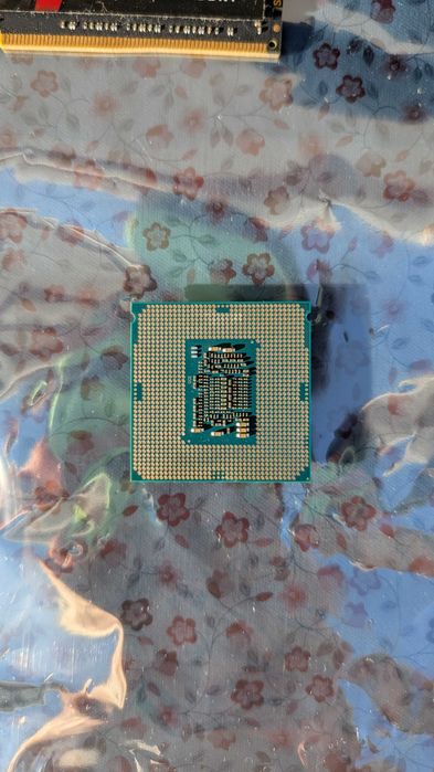 Intel Core i5 7600K64751414379777121