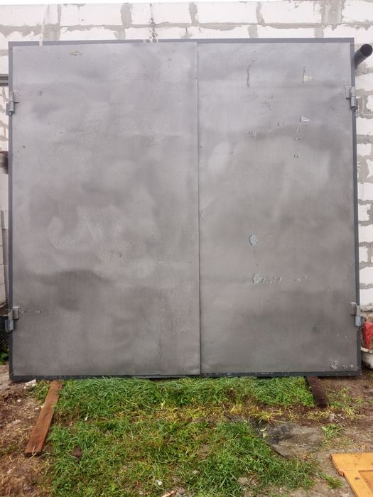 Продам ворота гаражні, гаражные