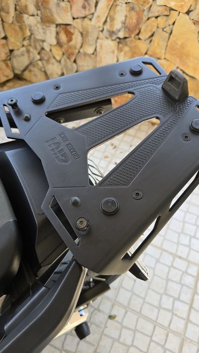 Honda X-ADV 750 Modelo 2025 (04/2025) – Full Extras | SC Project | Top Case GIVI | Impecável