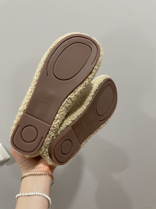 Балетки хутряні, ZARA