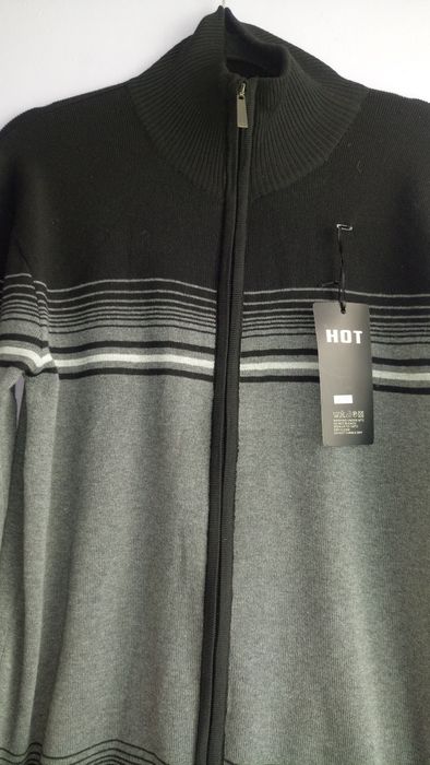 Sweter XL- XXL zasuwany