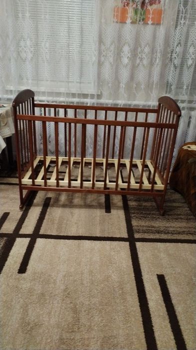 Дитяче ліжко-колиска (гойдалка) з матрацом