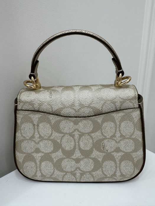 Оригінальна жіноча міні сумка Coach Lysa Top Handle Bag In Signature Canvas