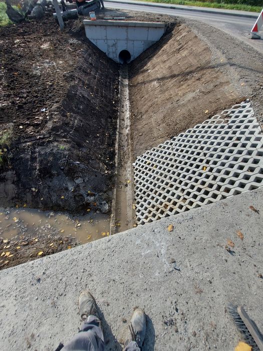 Układanie kostki brukowej