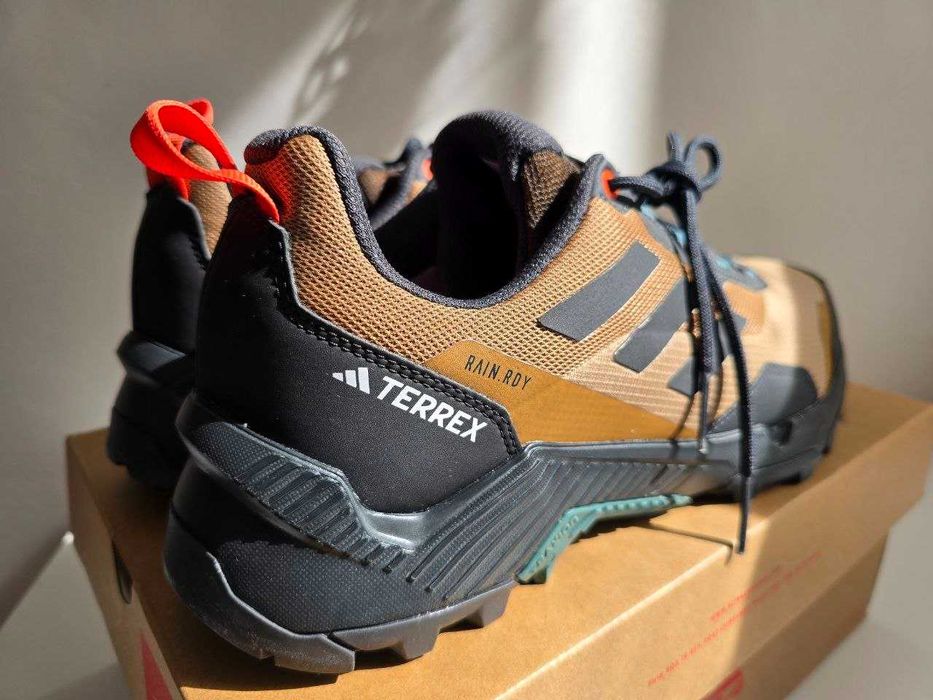 Кросівки adidas terrex, оригінал, розмір 44 (28см)