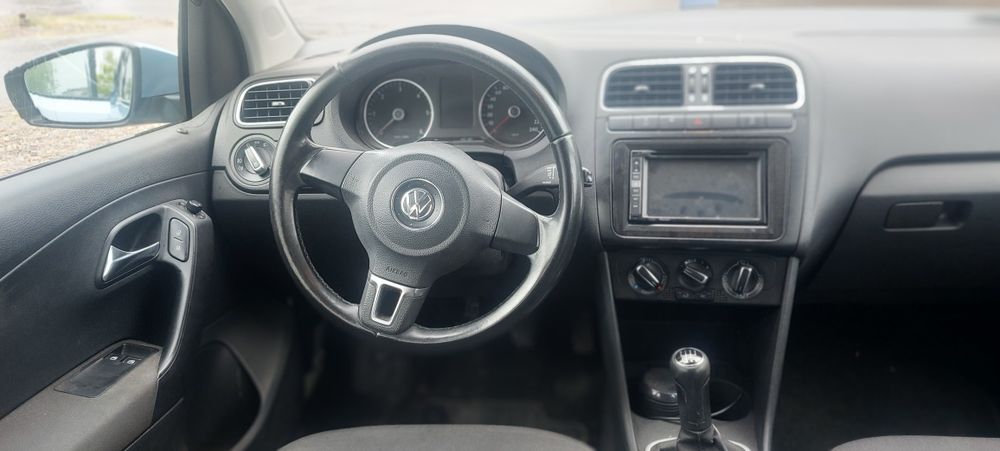 Dynamiczny * Bardzo Oszczędny * Fajny VW Polo