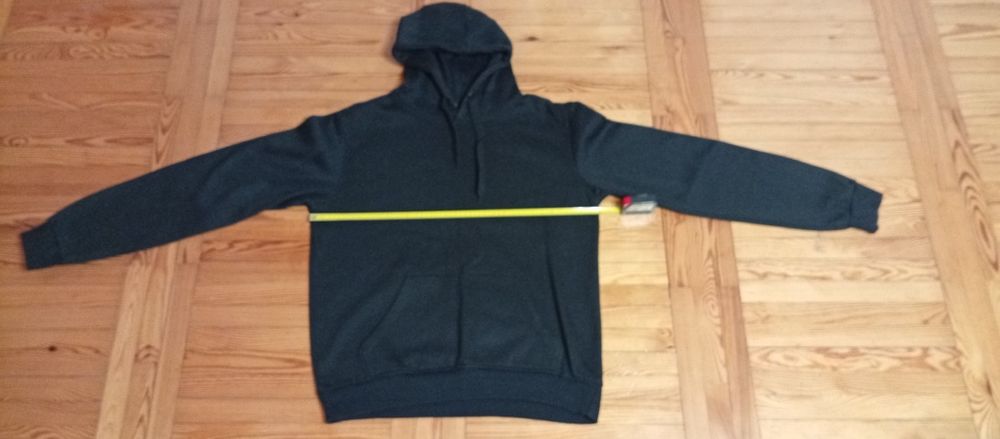 Czarna bluza z kapturem XL (60x70)