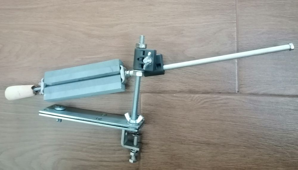 Точилка для ножів