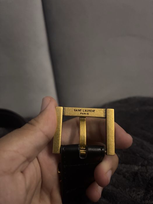 Cinto Saint Laurent