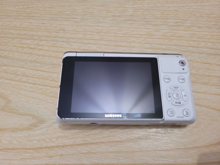 Samsung NX Mini NFC