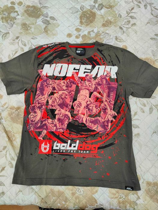 T-shirt No Fear tam. L em excelente estado.