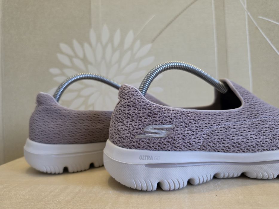 Сліпони жіночі кросівки Skechers Go Walk оригінал р.40-41
