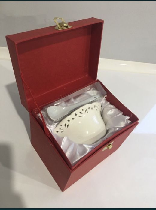 Сахарница подарочная. Queen Isabell.