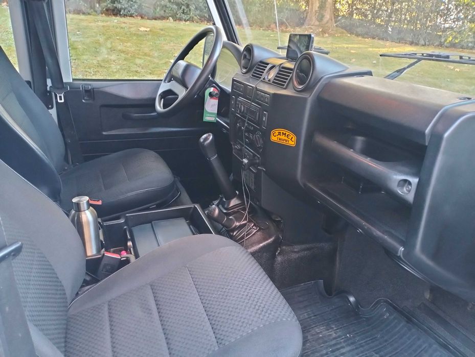 Defender 110 Puma