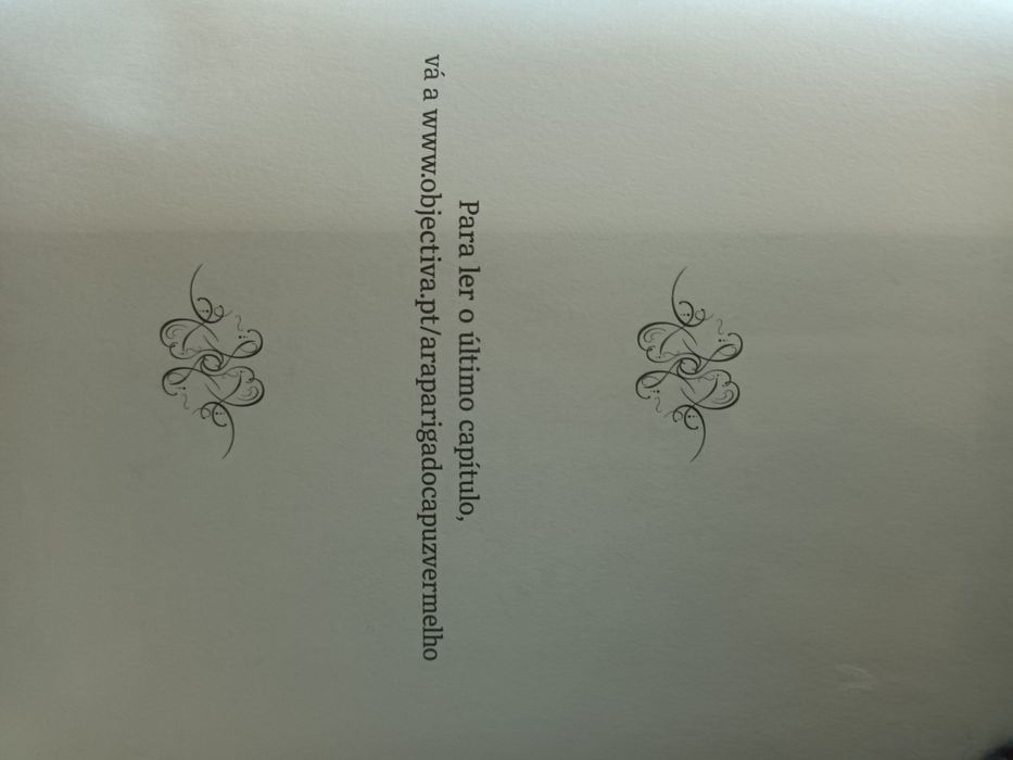 A Rapariga do Capuz Vermelho de Sarah Blakley