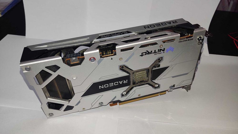 Sapphire Nitro+ RX 6600xt