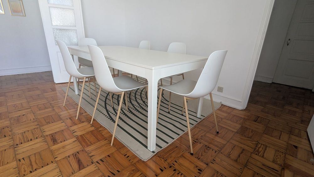 IKEA mesa extensivel de jantar + 6 cadeiras