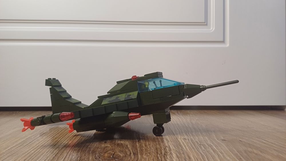 Конструктор Brick, літак