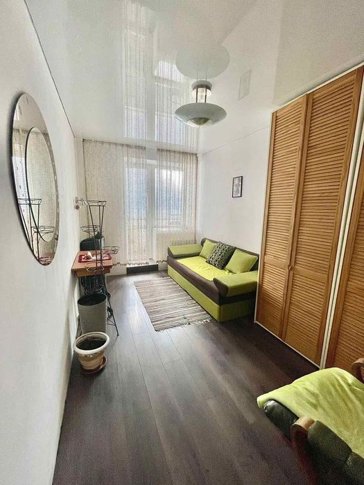 4-х кім. квартира в центрі міста.