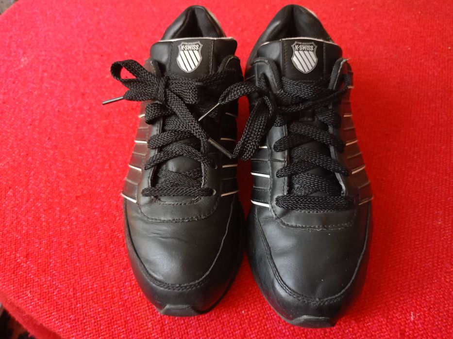 K-SWISS FLOW Cool System roz 40 25,5cm Skóra Stan BDB Okazja