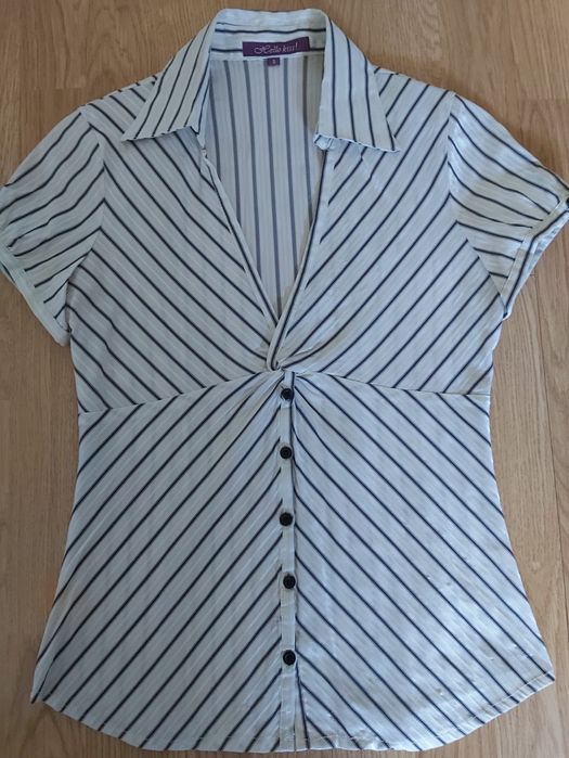 Blusas de manga curta (várias)