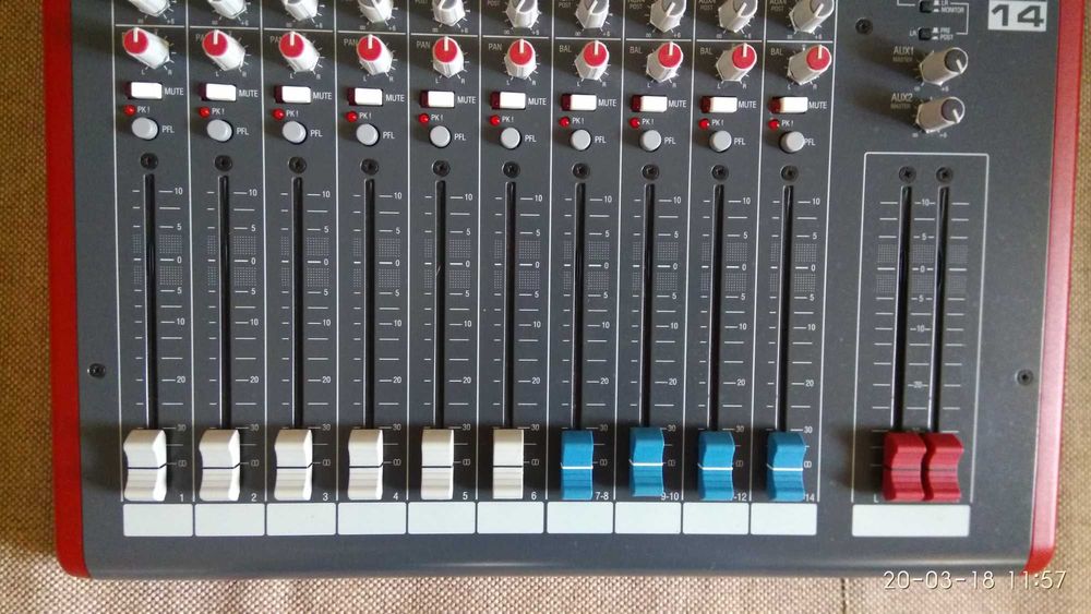 Микшер "Allen & Heath" Zed-14 (Б/у) на запчасти