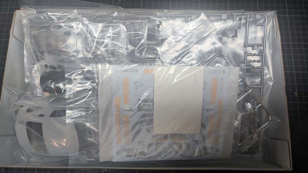 Kit Modelismo Tamiya 24345 Mercedes AMG GT3 1/24 Novo e Selado