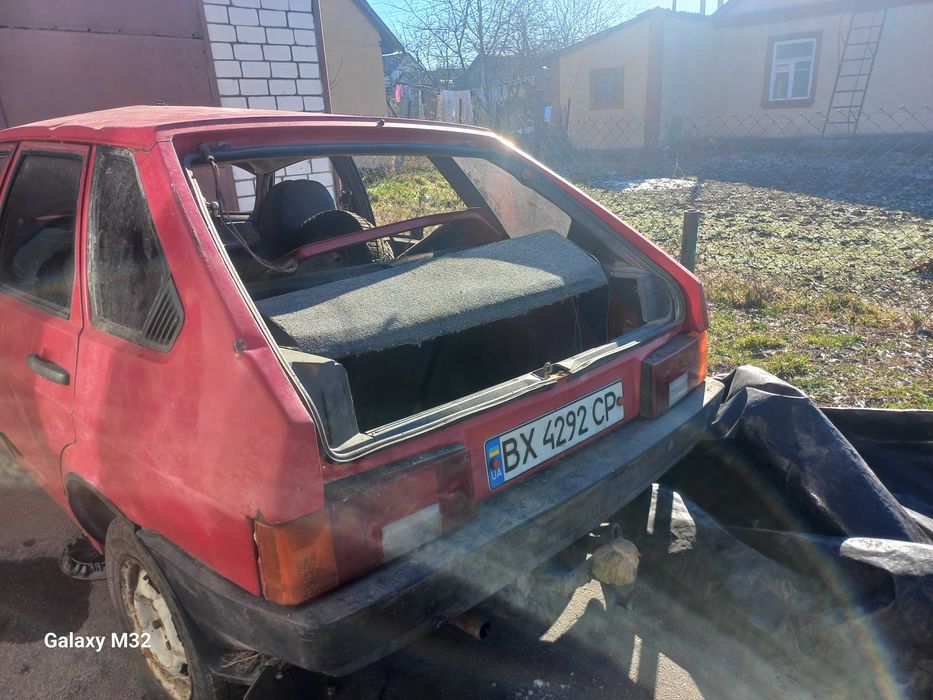 Авто мобіль ваз 2109